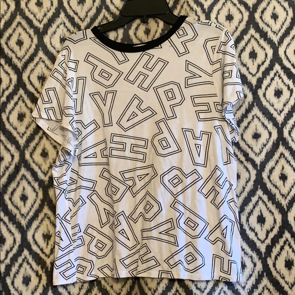 Happy letters shirt 👚